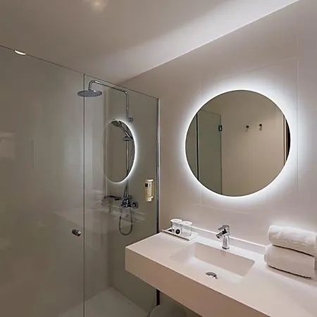 Rh Sol Hotel