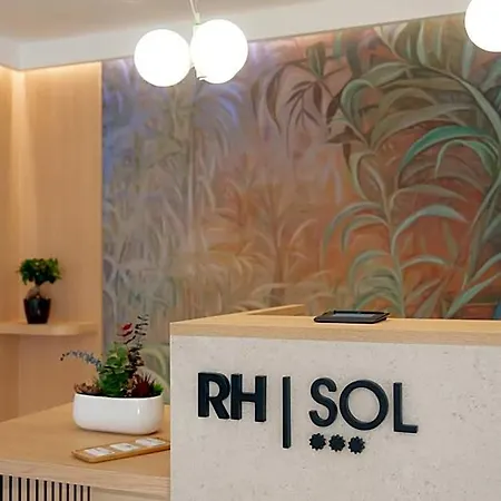 Rh Sol Hotel