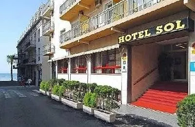 Ξενοδοχείο Rh Sol 3*