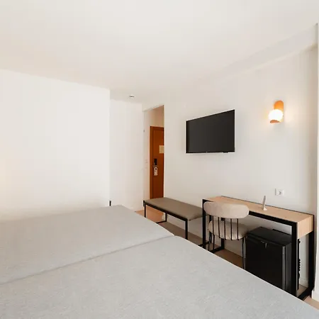 Rh ソル ホテル ベニドルム